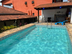 Casa com Piscina Itatiaia